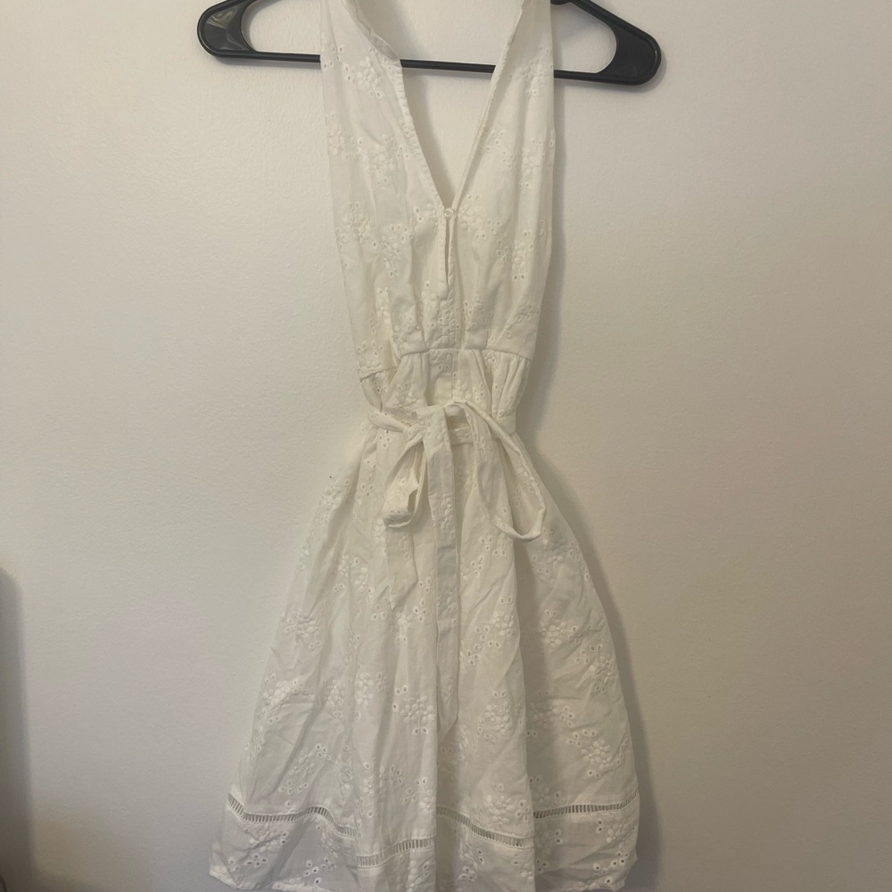 Aakaa White Sleeveless Halter Sundress